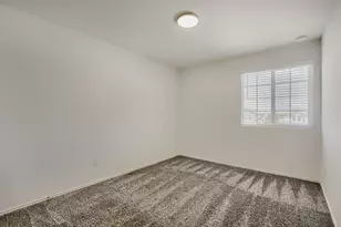 125 Guardian Angel Ct, Jarrell, TX 76537 - Photo 13