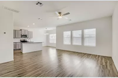 125 Guardian Angel Court, Jarrell, TX 76537 - Photo 3