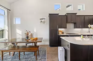 427 Cartwheel Bend, Austin, TX 78738 - Photo 17