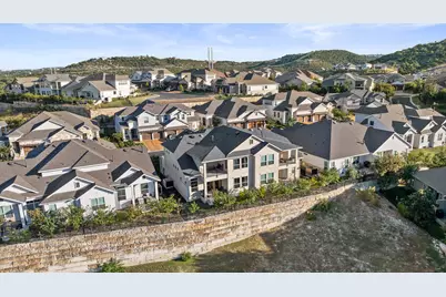 427 Cartwheel Bend #92, Austin, TX 78738 - Photo 3