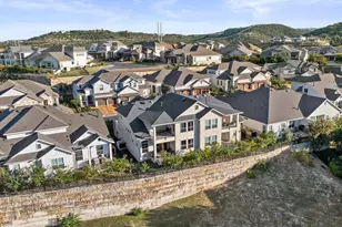 427 Cartwheel Bend, Austin, TX 78738 - Photo 3