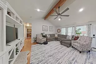 1127 Penion Dr, Austin, TX 78748 - Photo 7