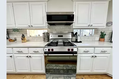 1127 Penion Drive, Austin, TX 78748 - Photo 9