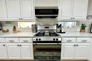 1127 Penion Dr, Austin, TX 78748 - Photo 9