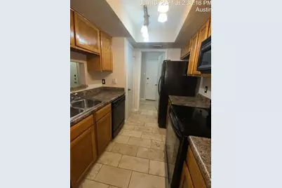 512 Eberhart Lane #103, Austin, TX 78745 - Photo 5