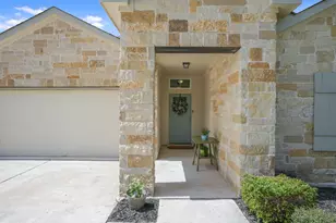 4324 Rockbrook Farms Ln, Georgetown, TX 78628 - Photo 3