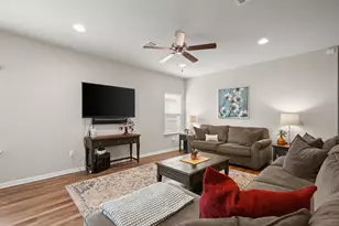 4324 Rockbrook Farms Ln, Georgetown, TX 78628 - Photo 11