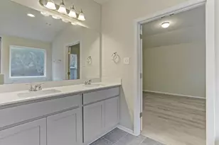 3902 Crockett Ave, Lago Vista, TX 78645 - Photo 9