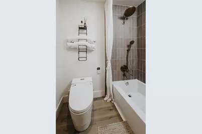 11210 Hidden Bluff Drive, Austin, TX 78754 - Photo 13