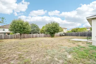 259 Coal Dr, Jarrell, TX 76537 - Photo 5