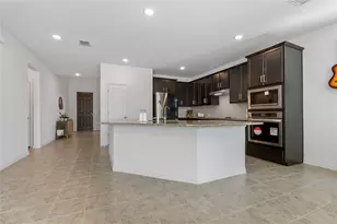 631 Breeze Hollow Ln, Georgetown, TX 78628 - Photo 13
