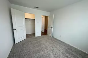 365 Sonterra Dr, San Marcos, TX 78666 - Photo 9