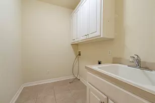 1305 Delsie Dr, Lakeway, TX 78734 - Photo 11