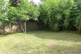 2006 Hamilton Ave, Austin, TX 78702 - Photo 21