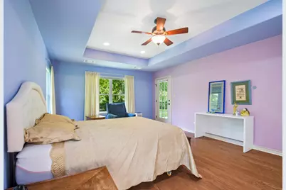 307 W 4th Street, Elgin, TX 78621 - Photo 17