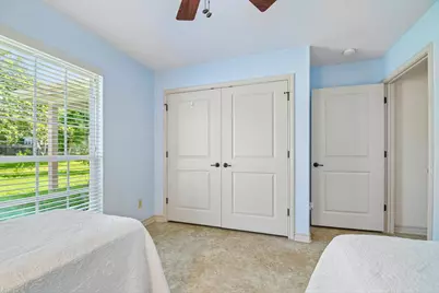 307 W 4th Street, Elgin, TX 78621 - Photo 27