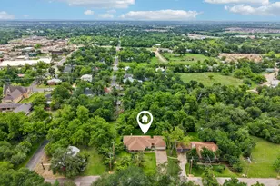 307 W 4th St, Elgin, TX 78621 - Photo 39
