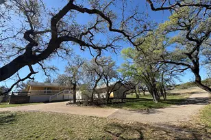 23709 NE Circle Dr, Marble Falls, TX 78654 - Photo 3