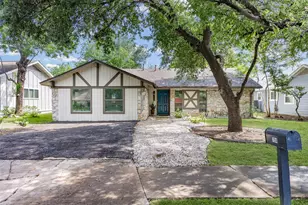 704 Buckingham Pl, Austin, TX 78745 - Photo 1