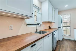 1601 Faro Dr, Austin, TX 78741 - Photo 7