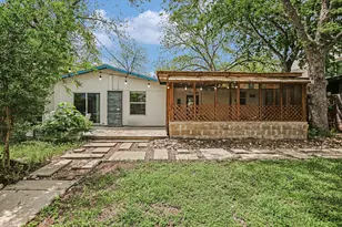 504 Powell Cir, Austin, TX 78704 - Photo 21