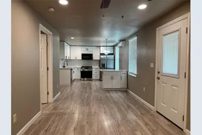 1404 Forest Street #B, Georgetown, TX 78626 - Photo 5