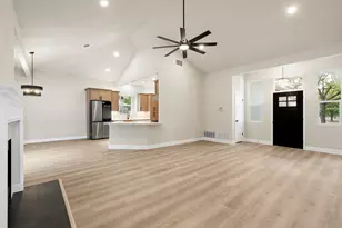 14611 Sandy Side Dr, Austin, TX 78728 - Photo 3
