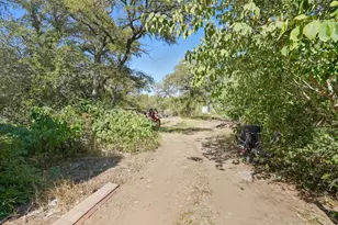 201 Deer Springs Loop, Burnet, TX 78611 - Photo 17