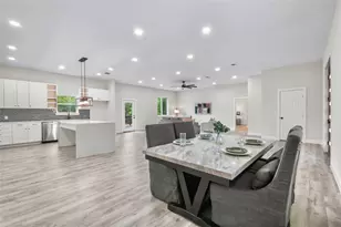 197 S Buckhorn Dr, Bastrop, TX 78602 - Photo 7