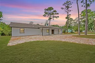 197 S Buckhorn Dr, Bastrop, TX 78602 - Photo 5