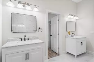 197 S Buckhorn Dr, Bastrop, TX 78602 - Photo 19