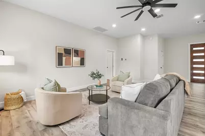 197 S Buckhorn Drive, Bastrop, TX 78602 - Photo 9