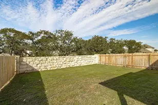 424 Arrowhead Vine St, Leander, TX 78641 - Photo 33