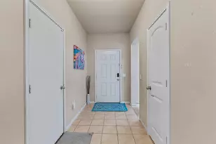 124 Denton Dr, Hutto, TX 78634 - Photo 5