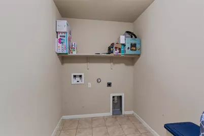 124 Denton Drive, Hutto, TX 78634 - Photo 9