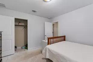 124 Denton Dr, Hutto, TX 78634 - Photo 25