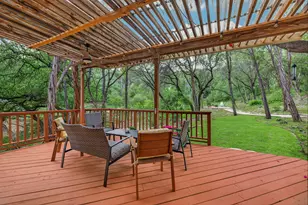 8910 Spicebrush Dr, Austin, TX 78759 - Photo 29