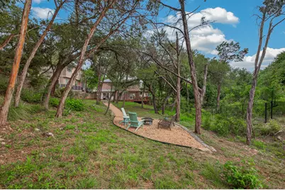 8910 Spicebrush Drive, Austin, TX 78759 - Photo 35