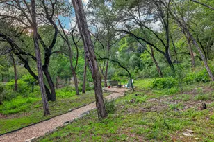 8910 Spicebrush Dr, Austin, TX 78759 - Photo 31