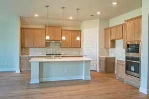 5315 Park Overlook, Schertz, TX 78124 - Photo 7