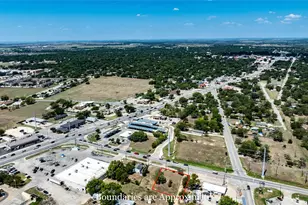 300 Blackjack St, Lockhart, TX 78644 - Photo 1