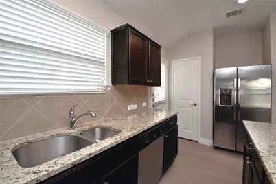 3901 Colorado High Avenue, Austin, TX 78744 - Photo 7