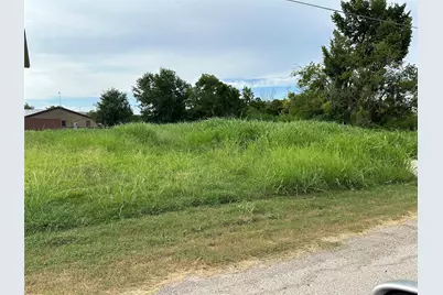 213 4th Street, Rockdale, TX 76567 - Photo 1