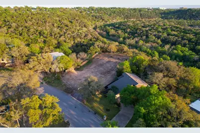 2718 Tether Trail, Austin, TX 78704 - Photo 5
