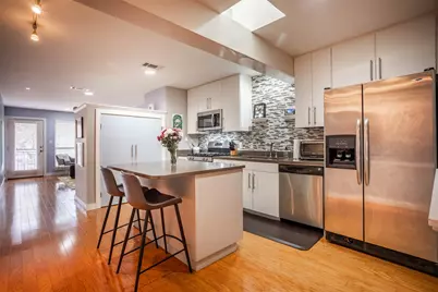 1115 W 10th Street #205, Austin, TX 78703 - Photo 3