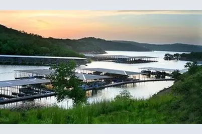 105 Beneteau Drive, Austin, TX 78737 - Photo 35