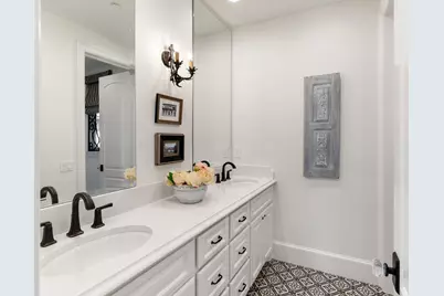 12432 Beverly Villas Court, Austin, TX 78732 - Photo 19