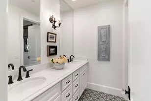 12432 Beverly Villas Ct, Austin, TX 78732 - Photo 19