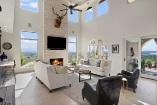 12432 Beverly Villas Ct, Austin, TX 78732 - Photo 11