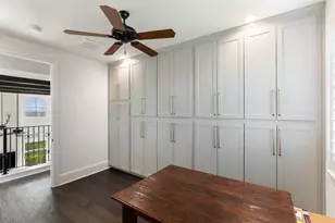 12432 Beverly Villas Ct, Austin, TX 78732 - Photo 23